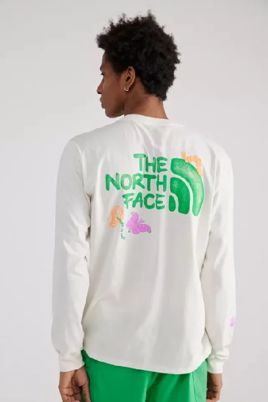 The North Face Womens Outdoors Together Long Sleeve T-Shirt-- Welt Pockets Slit Pockets