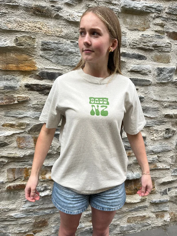 BaseNZ Womens Mountain Base Heavy T-Shirt-- Wool Fabric Cashmere Fabric Tweed Fabric