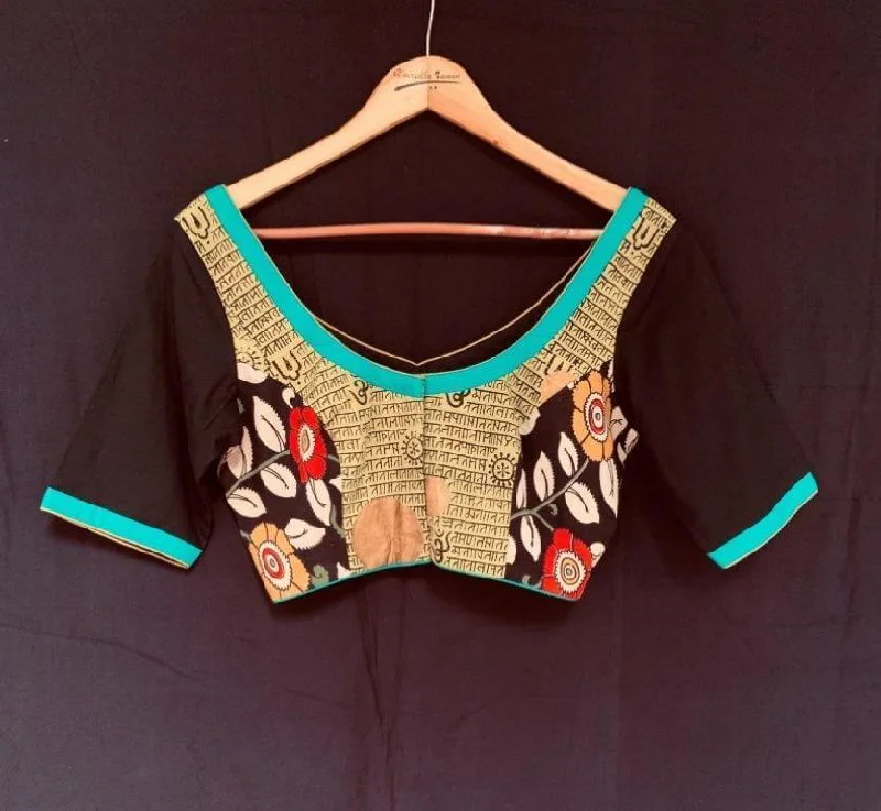 Farida Blouse Romantic Lace Blouse