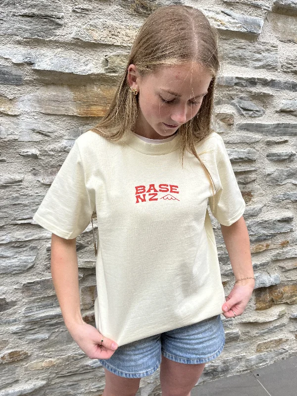 BaseNZ Womens Summer Mountain Classic T-Shirt-- Welt Pockets Slit Pockets Flap Pockets