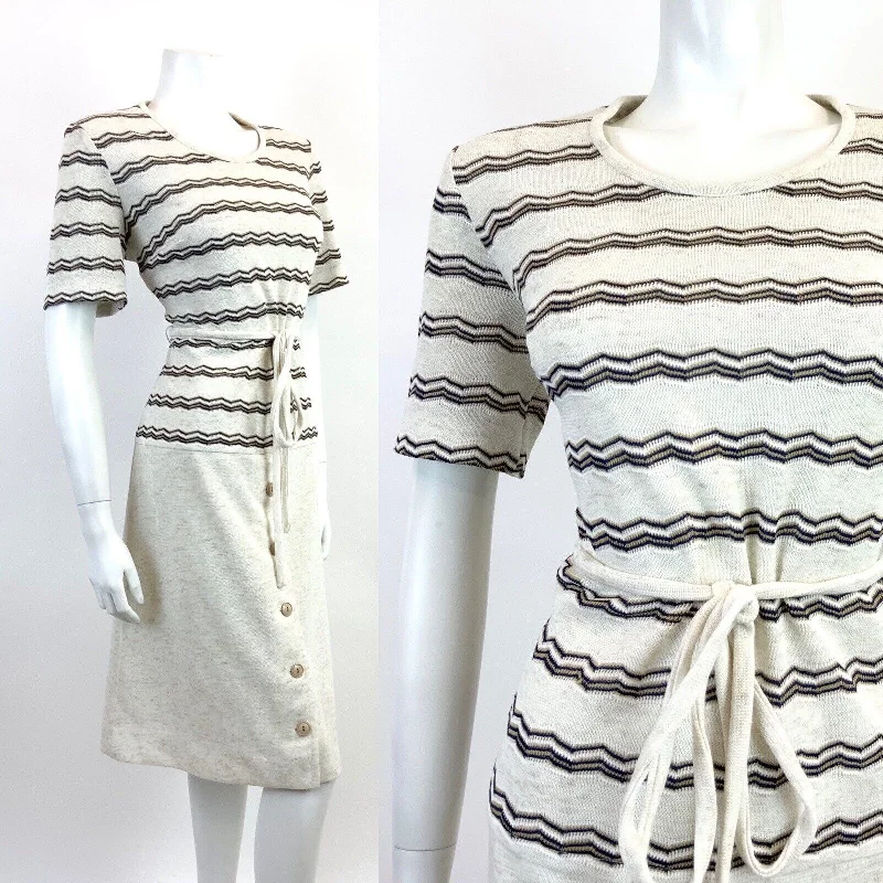 VINTAGE 60s 70s CREAM BLUE WHITE ZIG-ZAG STRIPED KNITTED DROP WAIST DRESS 14 16 Tunics Party sparkling VINTAGE 60s 70s CREAM BLUE WHITE ZIG-ZAG STRIPED KNITTED DROP WAIST DRESS 14 16 Tunics Party sparkling