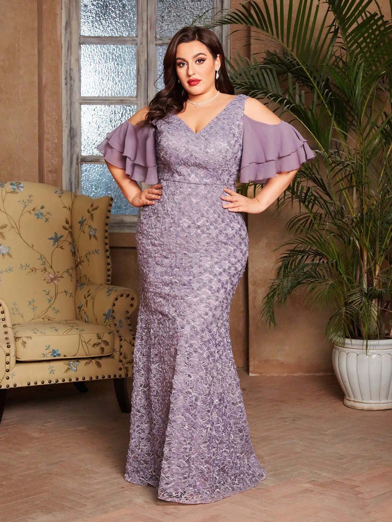 Purple Plus Size Romantic Lace Cold Shoulder Party Dress Tunics Trendy modern