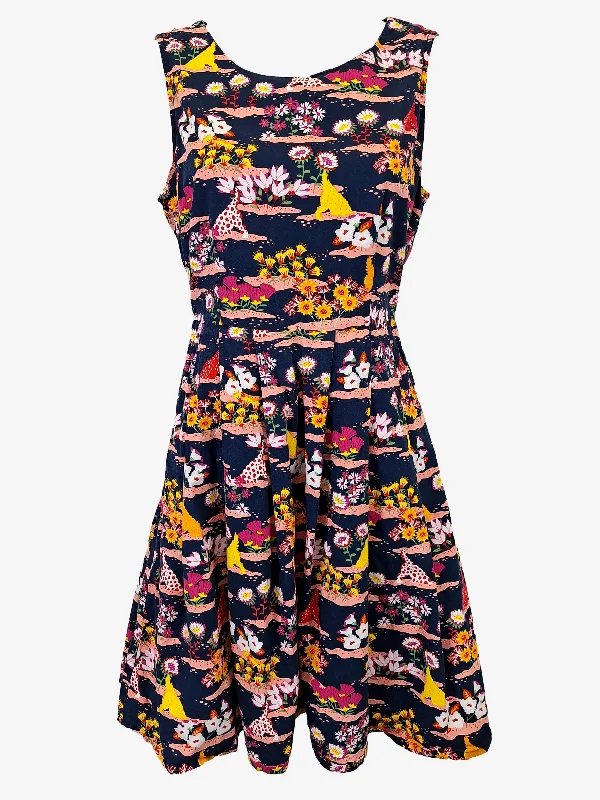 Revival Beachside Scoop Neck Mini Dress Size 8 Chic Mini Dress with V-Neck