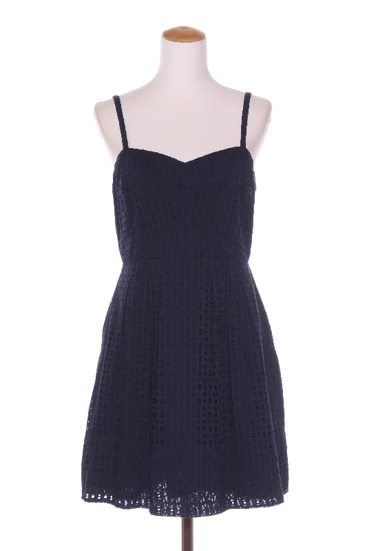 PORTMANS - Navy broiderie sweetheart dress! 12 Tunics Bridal satin