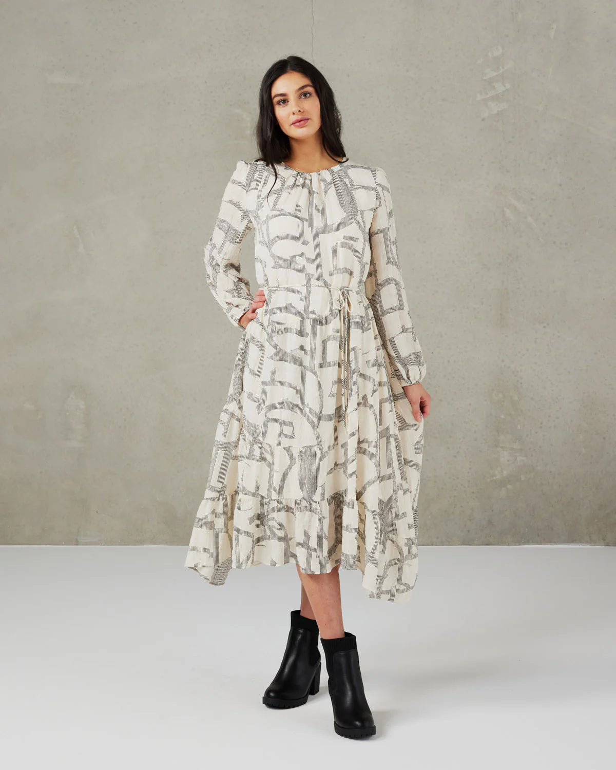 ET ALIA (LN) Eden dress - White lines print! 12 Tunics Wedding white