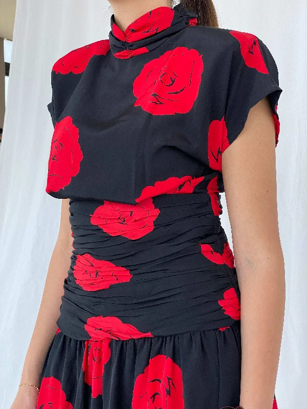 Stunning Vintage 80s Handmade Black Rose Print Midi Party Dress Size M Crew Neckline Sporty