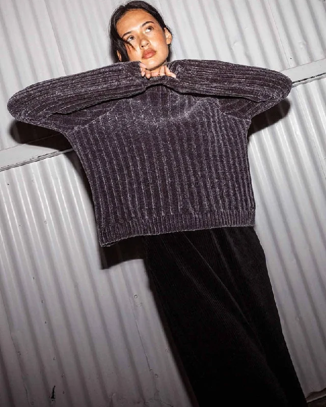 She Savage Sweater Zippered Buttoned Snapped