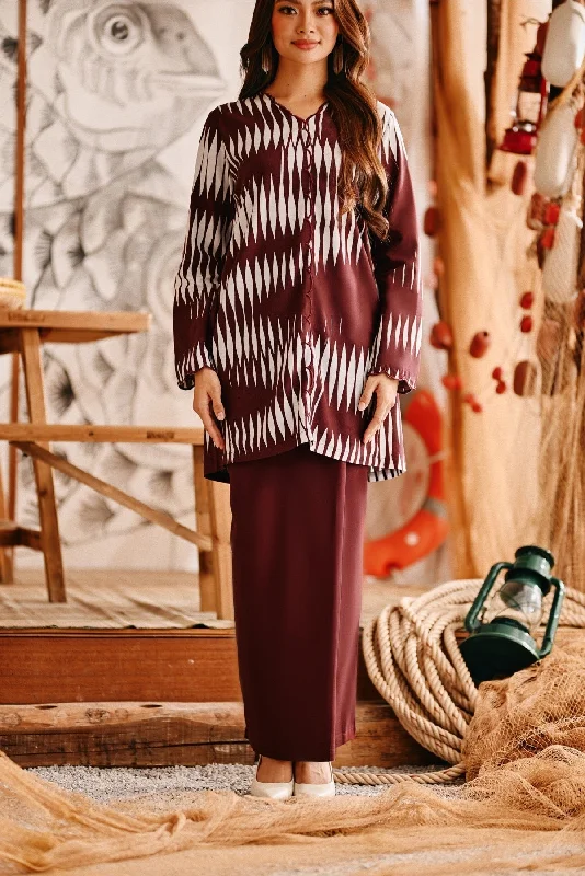 The Harbour Women Folded Skirt - Mangosteen belted skirt waist