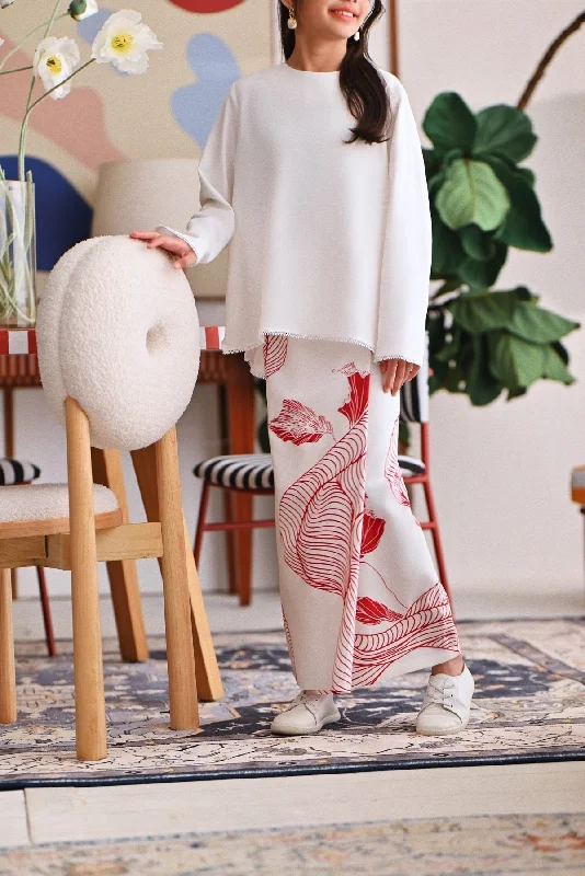 The Akari Folded Skirt - Koyo spandex blend skirt