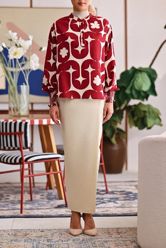 The Akari Women Folded Skirt - Cream velvet skirt sumptuous